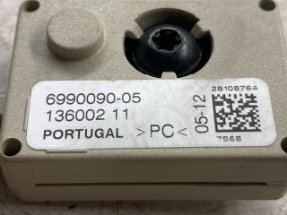 bontott MINI HATCHBACK Antenna Erősítő