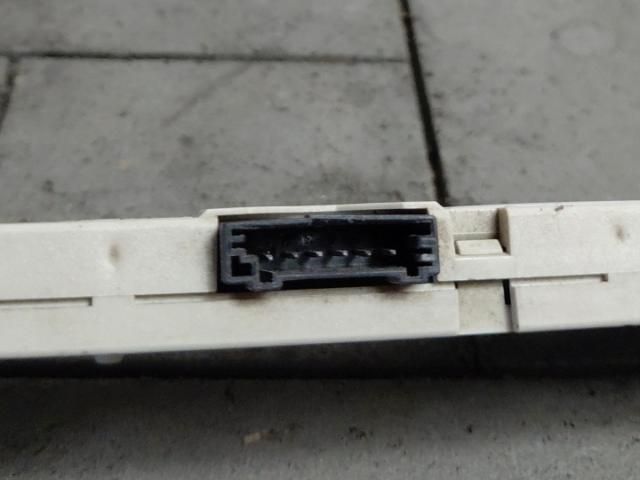 bontott MINI HATCHBACK Antenna Erősítő