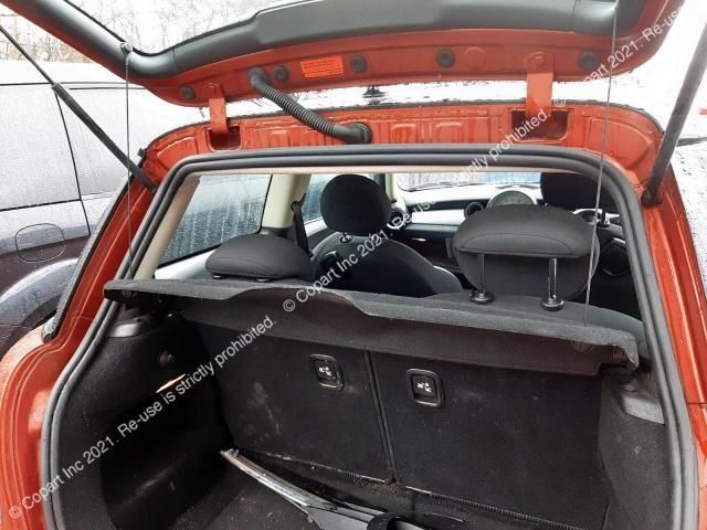 bontott MINI HATCHBACK Bal első Belső Küszöb Burkolat