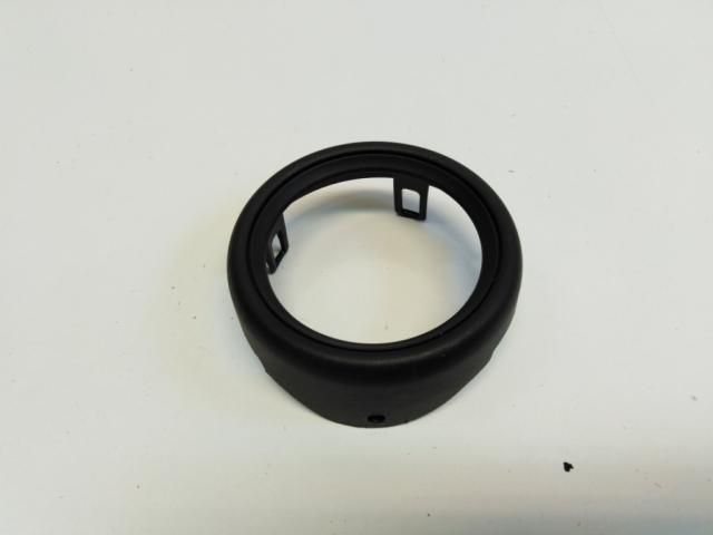 bontott MINI HATCHBACK Bal első Kilincs Burkolat