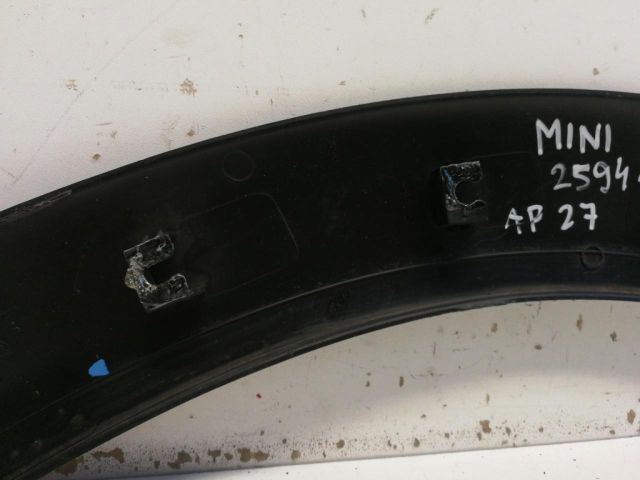 bontott MINI HATCHBACK Bal első Sárvédő Szélesítő