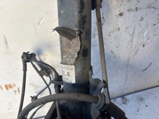 bontott MINI HATCHBACK Bal Gólyaláb Csonkállvánnyal