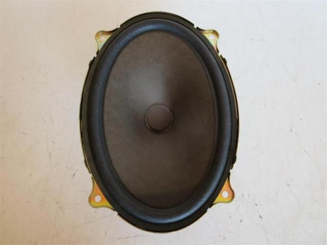 bontott MINI HATCHBACK Bal hátsó Hangszóró