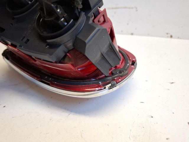 bontott MINI HATCHBACK Bal Hátsó Lámpa