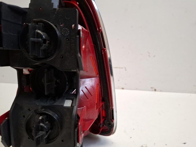 bontott MINI HATCHBACK Bal Hátsó Lámpa