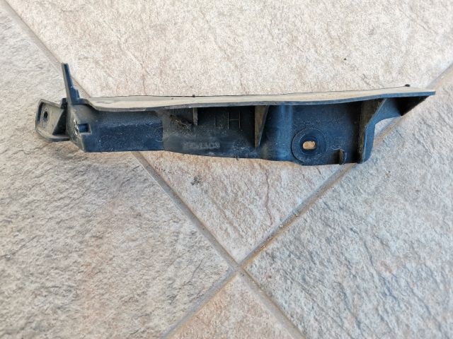 bontott MINI HATCHBACK Bal hátsó Lökhárító Tartó (Műanyag)