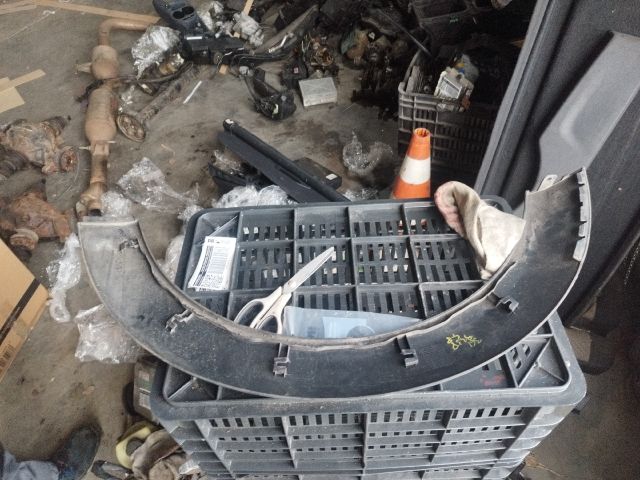 bontott MINI HATCHBACK Bal hátsó Sárvédő Díszléc