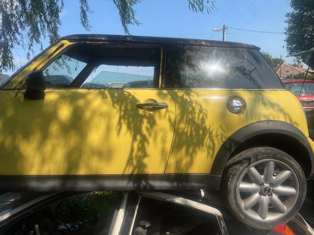 bontott MINI HATCHBACK Bal hátsó Sárvédő