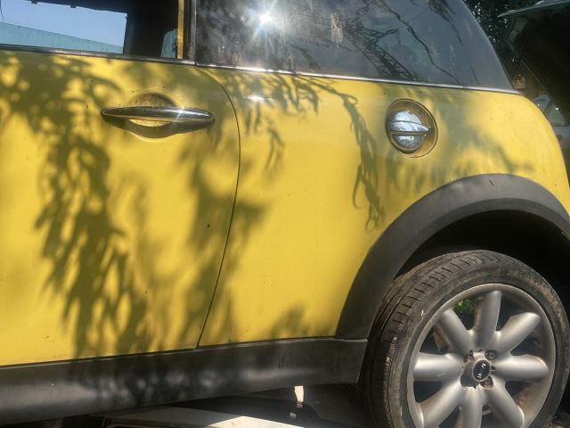 bontott MINI HATCHBACK Bal hátsó Sárvédő