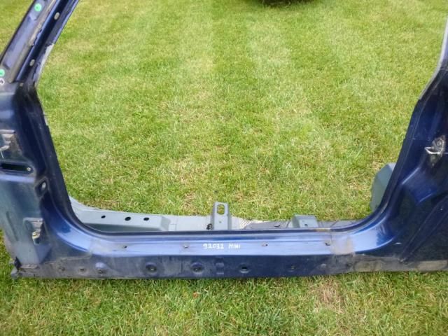 bontott MINI HATCHBACK Bal Küszöb