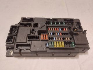 bontott MINI HATCHBACK Biztosítéktábla Utastér