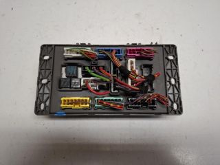 bontott MINI HATCHBACK Biztosítéktábla Utastér