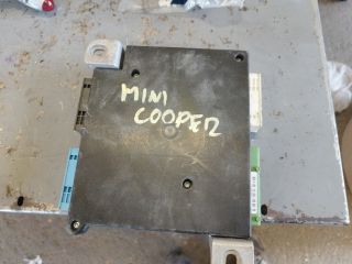 bontott MINI HATCHBACK Biztosítéktábla Utastér