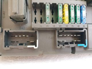 bontott MINI HATCHBACK Biztosítéktábla Utastér