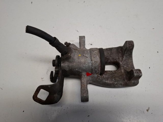 bontott MINI HATCHBACK Bal hátsó Féknyereg Munkahengerrel