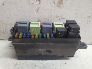 bontott MINI HATCHBACK Biztosítéktábla Motortér