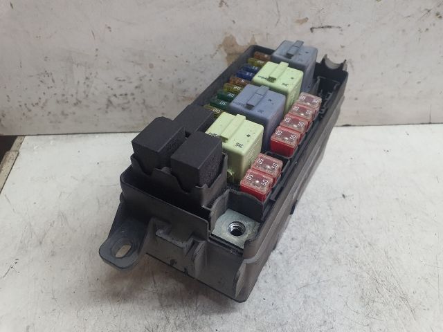 bontott MINI HATCHBACK Biztosítéktábla Motortér