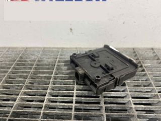 bontott MINI HATCHBACK Biztosítéktábla Motortér