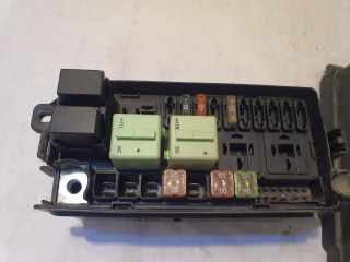 bontott MINI HATCHBACK Biztosítéktábla Motortér