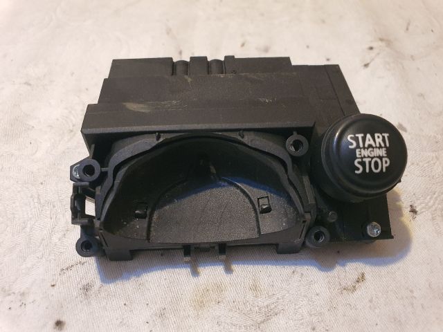 bontott MINI HATCHBACK Gyújtáskapcsoló Házzal