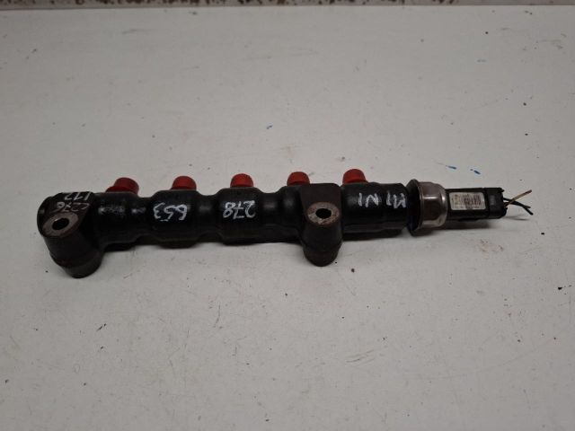 bontott MINI HATCHBACK Nagynyomású Üzemanyag Gyűjtőcső