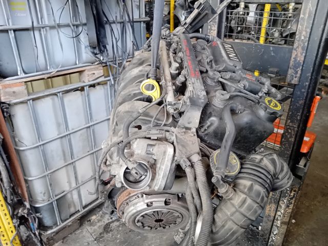 bontott MINI HATCHBACK Komplett Motor (Segédberendezésekkel)