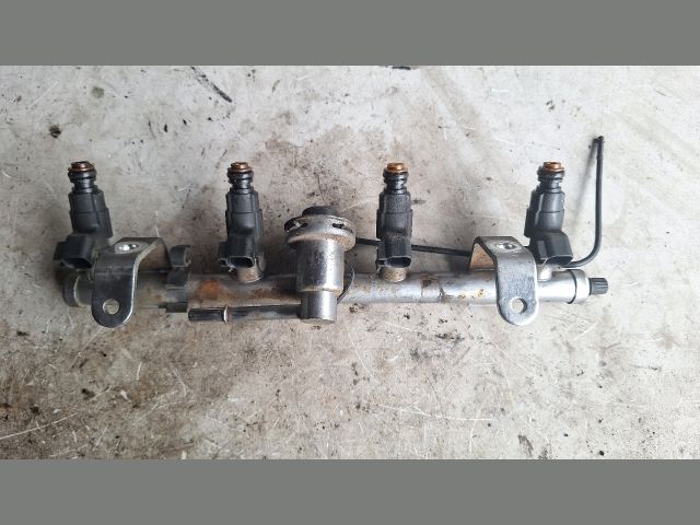 bontott MINI HATCHBACK Közösnyomócső