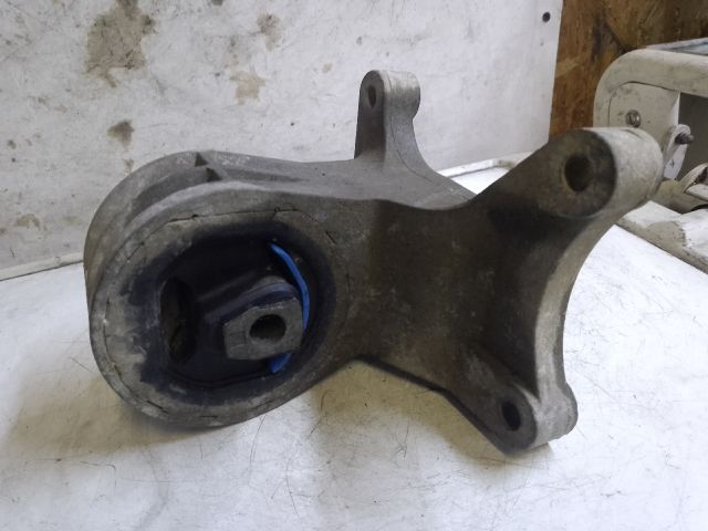 bontott MINI HATCHBACK Motor Tartó Bak Bal