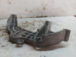 bontott MINI HATCHBACK Motor Tartó Bak (Fém)