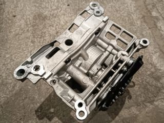 bontott MINI HATCHBACK Olajszivattyú