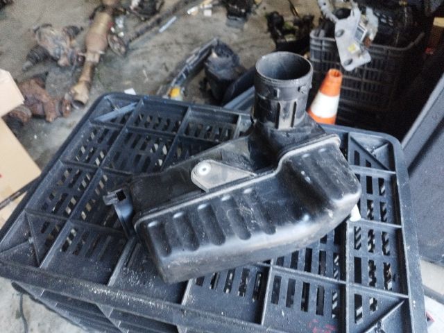 bontott MINI HATCHBACK Rezonátor