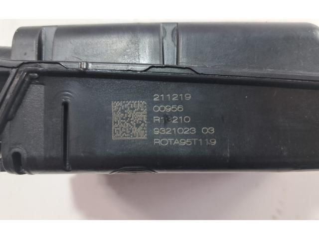 bontott MINI HATCHBACK Biztosítéktábla Motortér