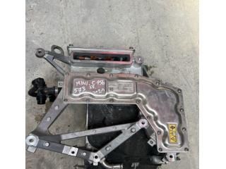 bontott MINI HATCHBACK Motor (Fűzött blokk hengerfejjel)