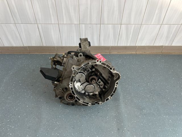 bontott MINI HATCHBACK Váltó (Mechanikus)