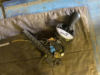 bontott MINI HATCHBACK Váltó Kulissza