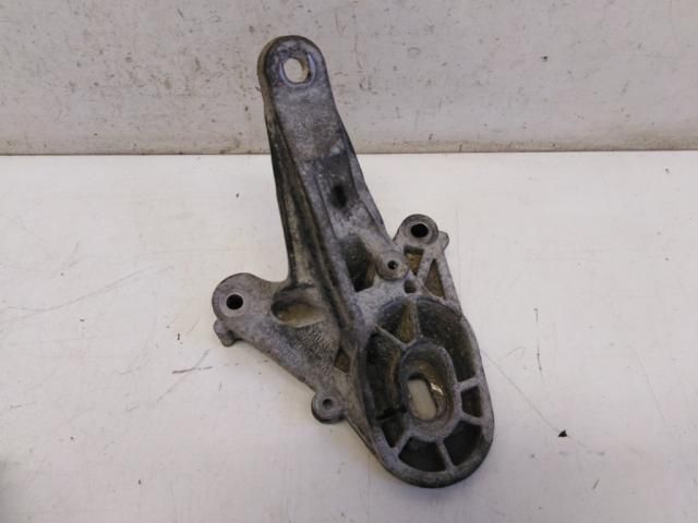 bontott MINI HATCHBACK Váltó Tartó Bak (Pozíciófüggetlen)