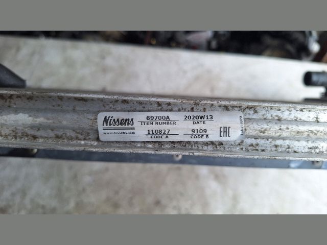 bontott MINI HATCHBACK Vízhűtő Radiátor (Klímás)