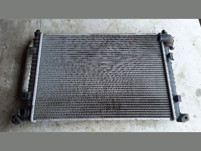 bontott MINI HATCHBACK Vízhűtő Radiátor (Klímás)
