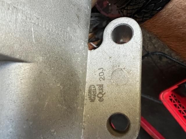 bontott MINI HATCHBACK Vízpumpa