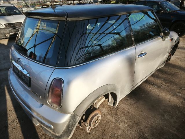 bontott MINI HATCHBACK Csomagtérajtó (Részeivel)