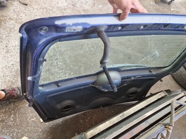 bontott MINI HATCHBACK Csomagtérajtó (Részeivel)