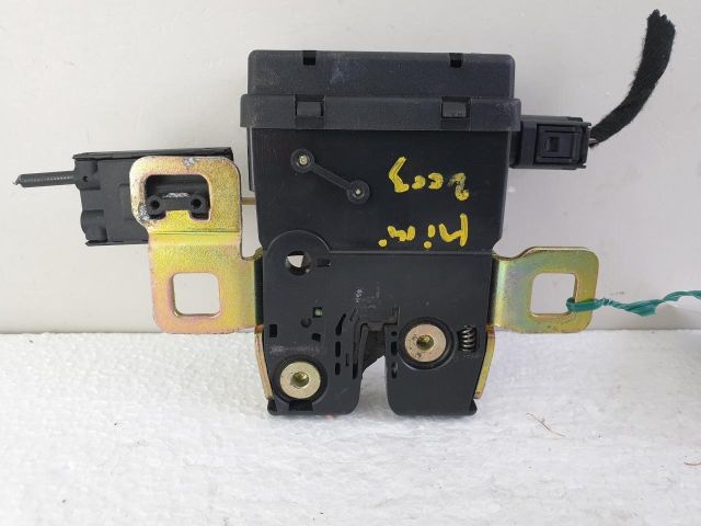 bontott MINI HATCHBACK Csomagtérajtó Zárszerkezet