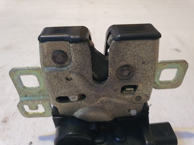 bontott MINI HATCHBACK Csomagtérajtó Zárszerkezet