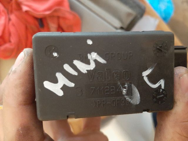 bontott MINI HATCHBACK Csomagtérajtó Zárszerkezet