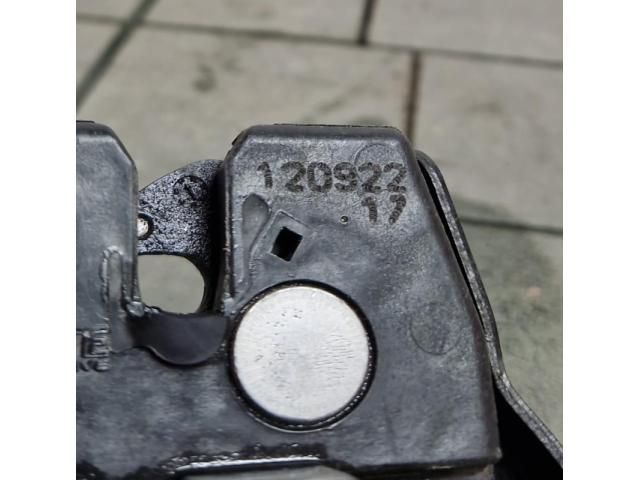 bontott MINI HATCHBACK Csomagtérajtó Zárszerkezet