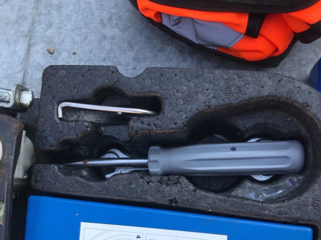 bontott MINI HATCHBACK Defekt Javító Készlet