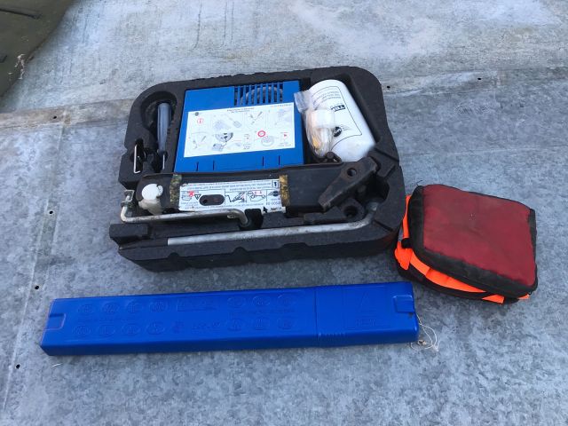 bontott MINI HATCHBACK Defekt Javító Készlet