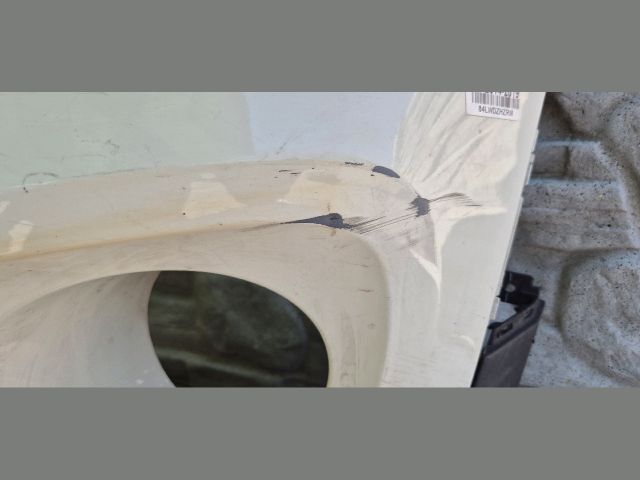 bontott MINI HATCHBACK Első Lökhárító (Üresen)