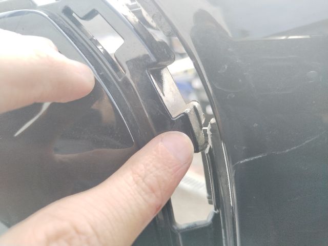 bontott MINI HATCHBACK Első Lökhárító (Üresen)