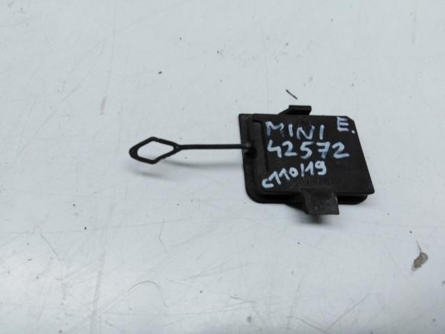 bontott MINI HATCHBACK Első Vonószem Burkolat